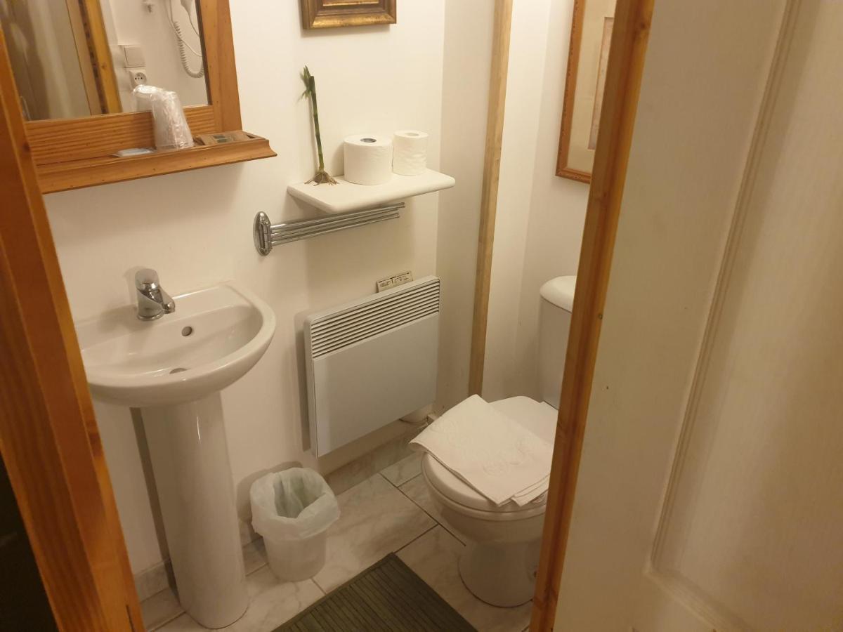 Le Poudrier Hotel Limoges Eksteriør billede